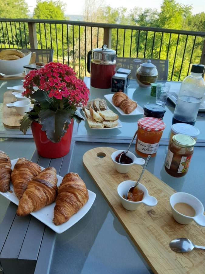 Le Grand Noyer Bed & Breakfast Ambronay Luaran gambar